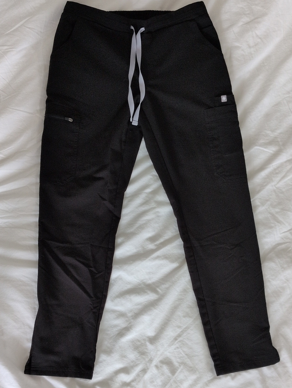 Figs Yola Skinny Scrub Pants - Black